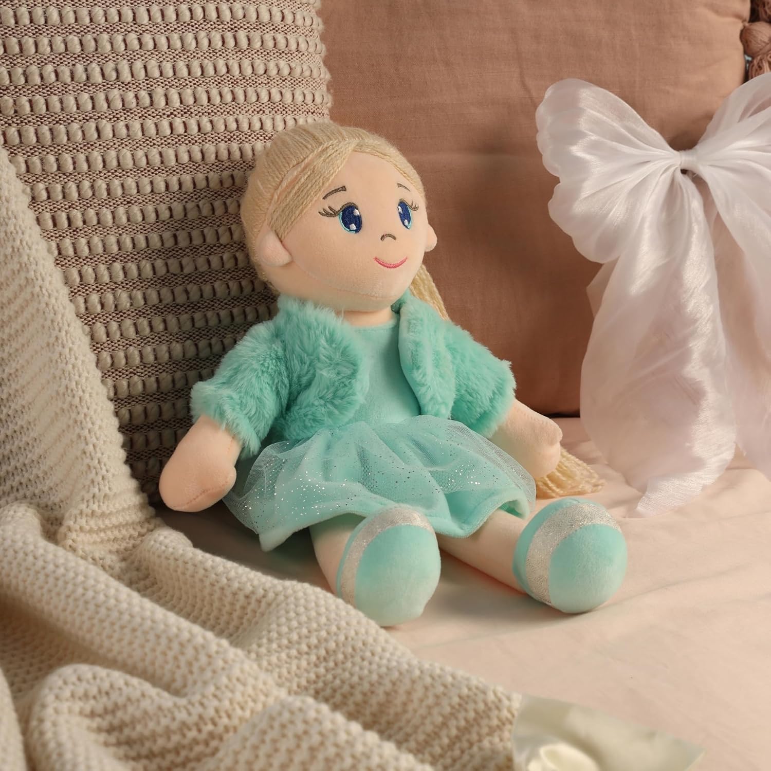 Mirada Huggable Bella Gudiya/Doll Soft Toy for Girls/Kids -42 cm |Cute Cuddle Companion | Washable and Super Soft Fabric Body |Stuffed Plush | Ideal Gift..